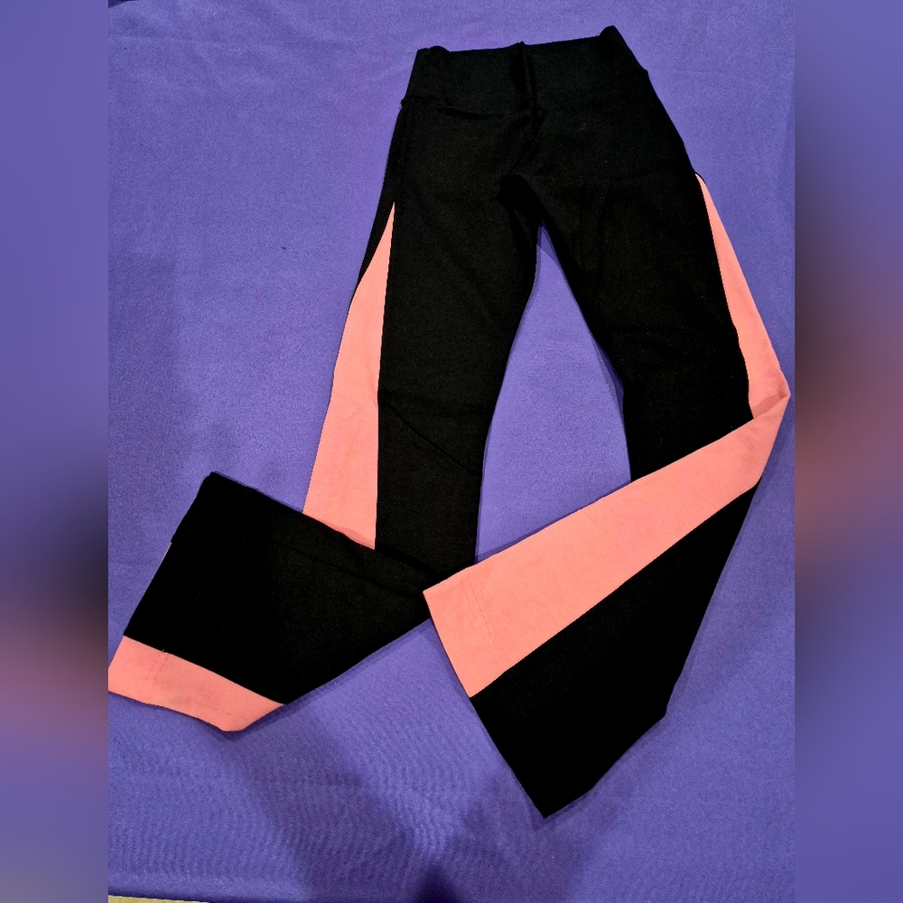 *NWT* NINA BUCCI Black/Pink Sportwear Flared Pants - XS/Tall ( 32" inseam)